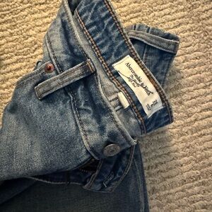 Abercrombie & Fitch The Skinny High Rise Side Slit Jeans